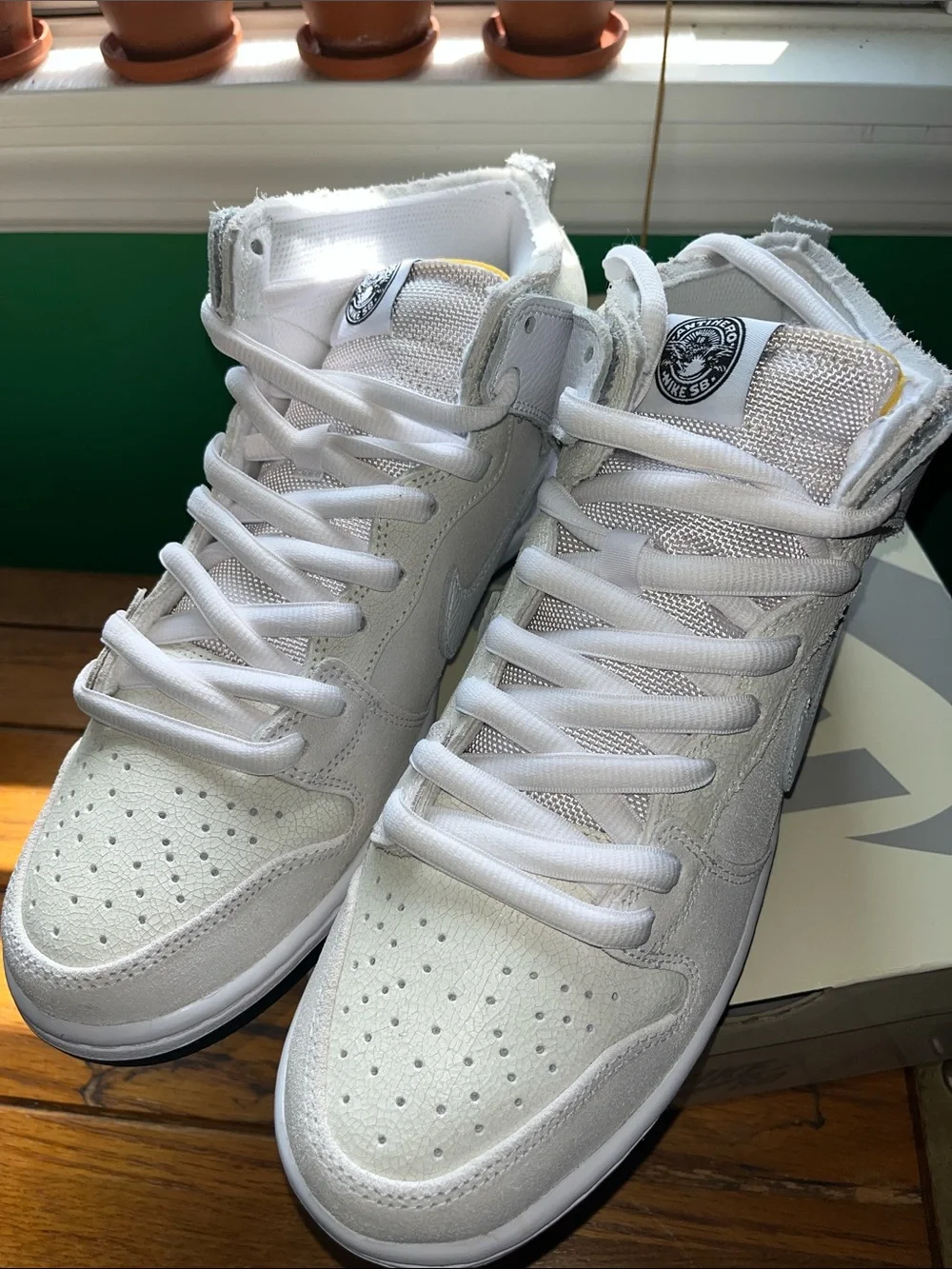 Nike SB Dunk High QS x Antihero White Black Men’s Size 9 NIB HM5837-100